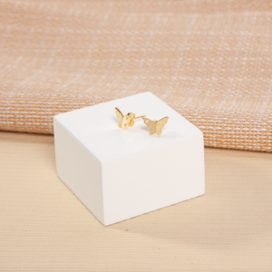 Brinco borboleta com zircônia